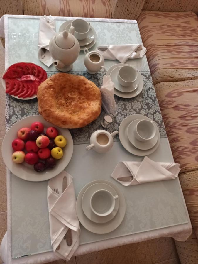 Uzbegim Family Guest House Buxoro Luaran gambar