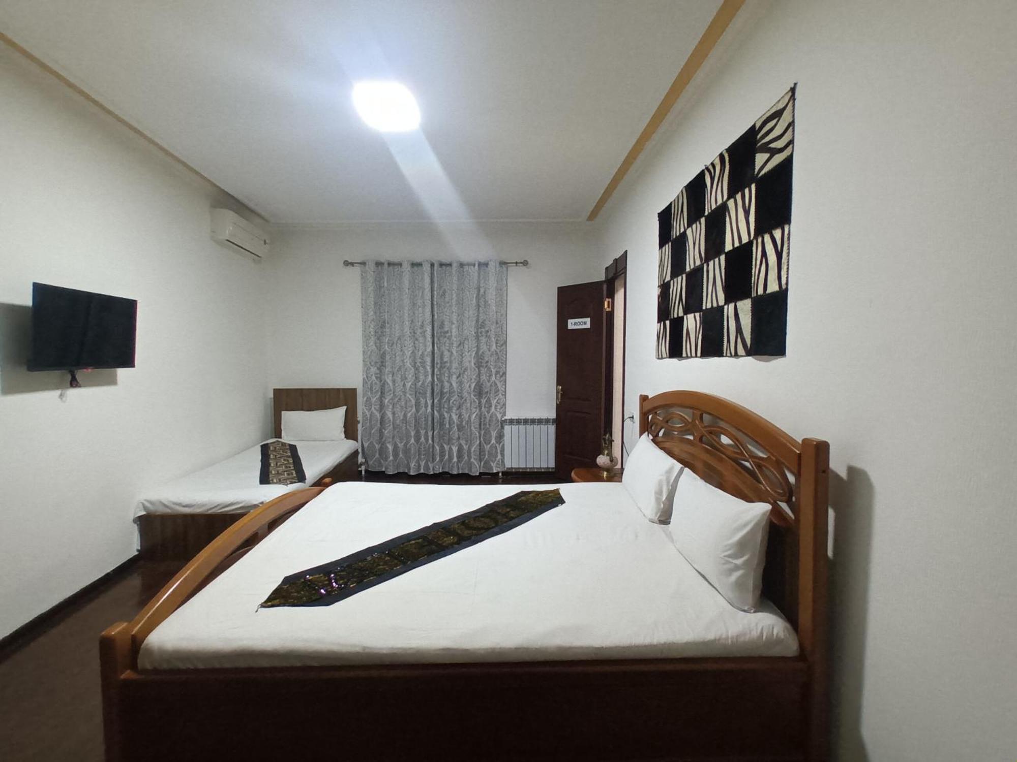 Uzbegim Family Guest House Buxoro Luaran gambar