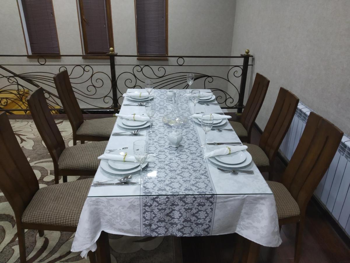 Uzbegim Family Guest House Buxoro Luaran gambar