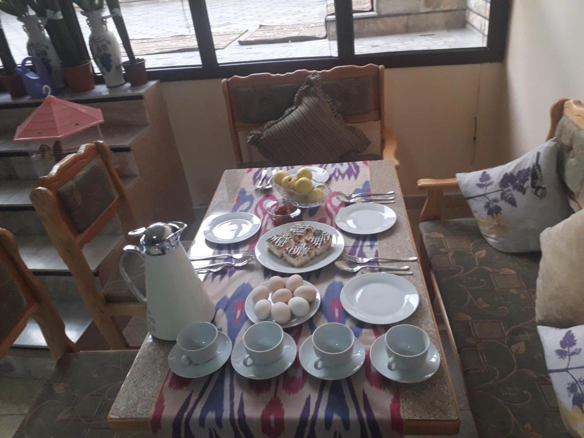 Uzbegim Family Guest House Buxoro Luaran gambar